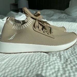 Nautica tennis shoes